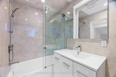 Photo 30 at 20 Blairville Road, Bathurst Manor, Toronto