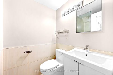 Photo 34 at 20 Blairville Road, Bathurst Manor, Toronto