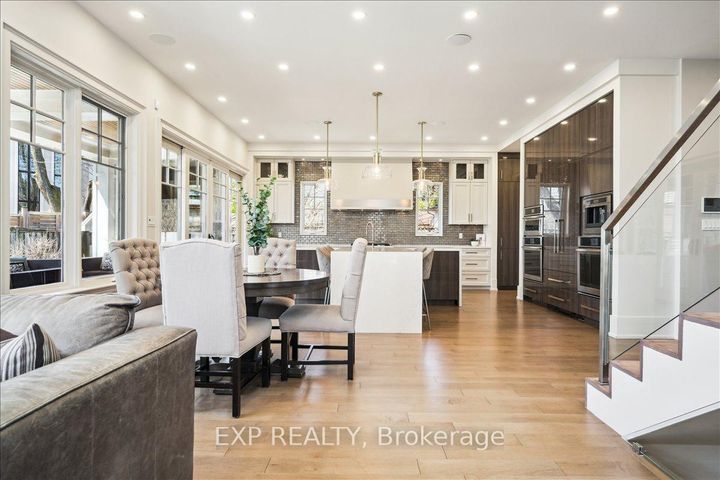 Photo 17 at 528 Wellington Crescent, WO West, Oakville