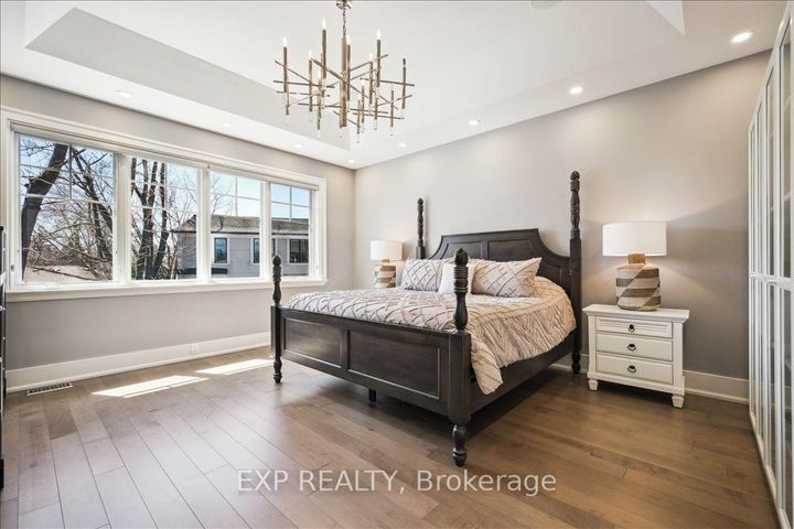 Photo 28 at 528 Wellington Crescent, WO West, Oakville