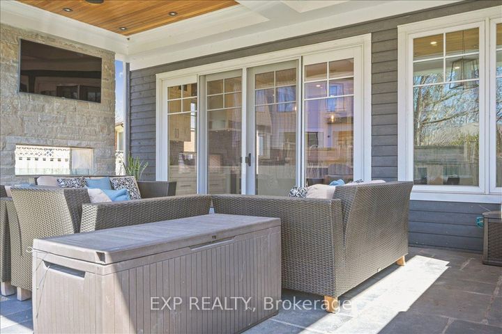 Photo 41 at 528 Wellington Crescent, WO West, Oakville