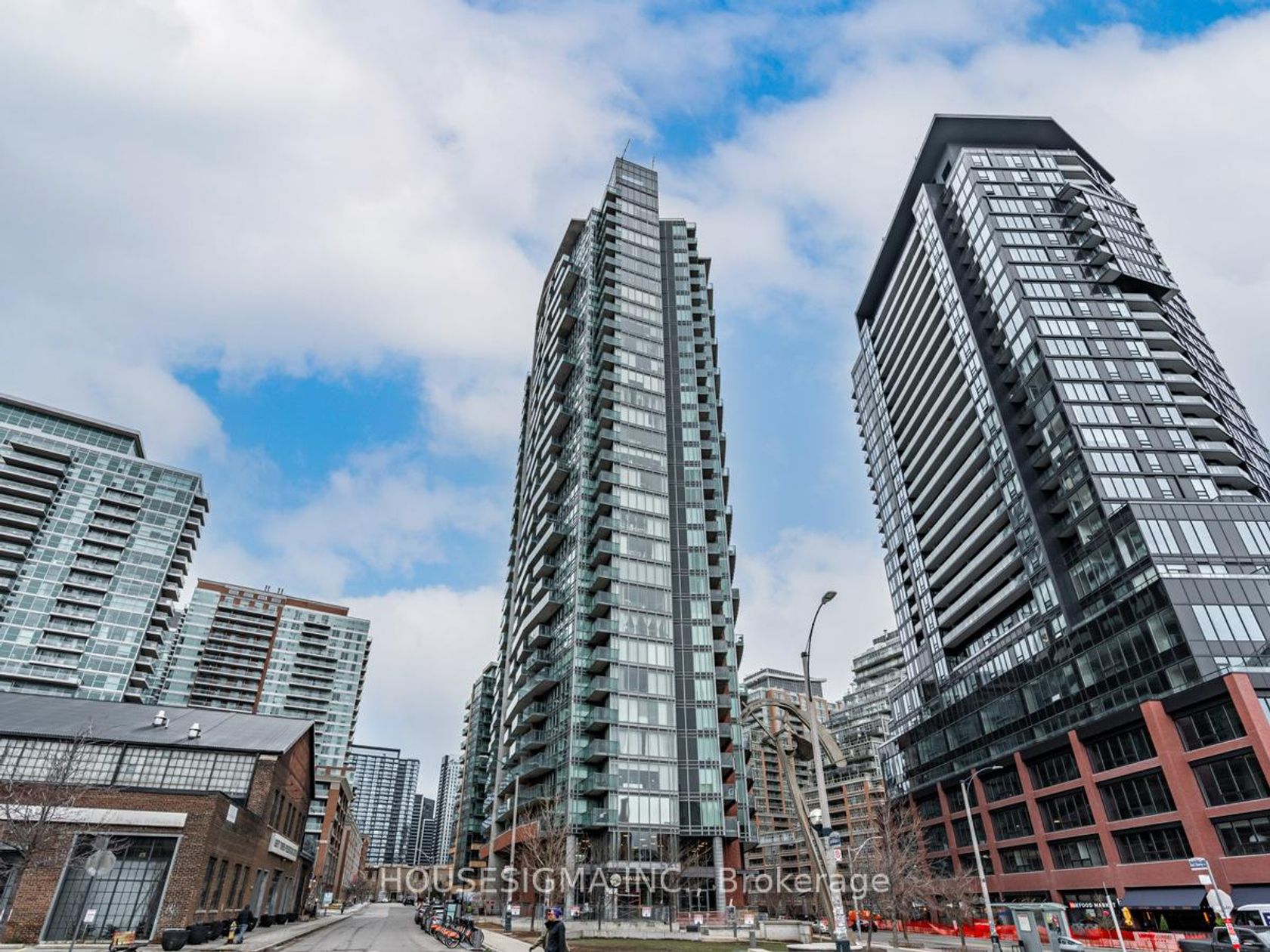 3015 - 150 East Liberty Street N, Niagara, Toronto by Loree Meneguzzi Real Estate 3015 - 150 East Liberty Street N, Niagara, Toronto