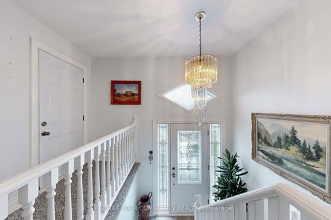 Photo 20 at 37 Marilyn Place, West Woodbridge, Vaughan