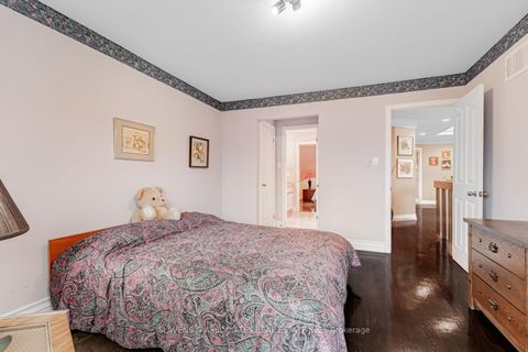Photo 28 at 221 Pleasant Avenue, Newtonbrook West, Toronto