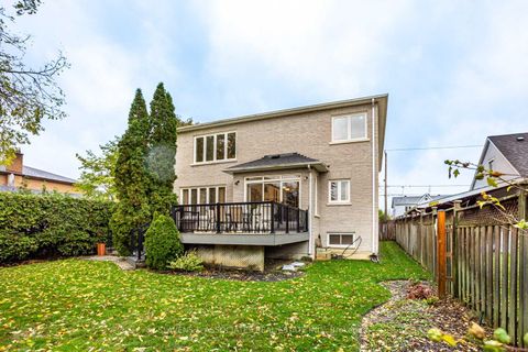 Photo 39 at 221 Pleasant Avenue, Newtonbrook West, Toronto