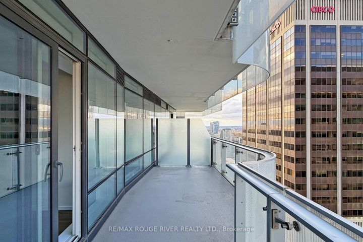 Photo 27 at 3211 - 1 Bloor Street E, Yonge Corridor, Toronto