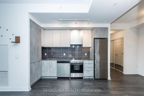 Photo 9 at 605 - 30 Gibbs Road, City Centre West, Toronto