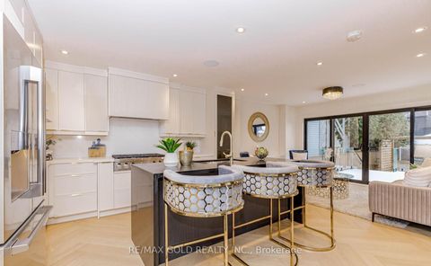 Photo 9 at 786 Euclid Avenue, Annex, Toronto