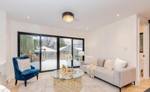 Photo 14 at 786 Euclid Avenue, Annex, Toronto