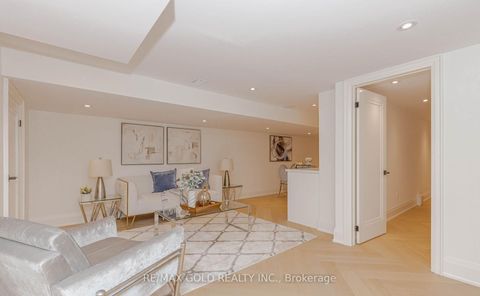 Photo 35 at 786 Euclid Avenue, Annex, Toronto