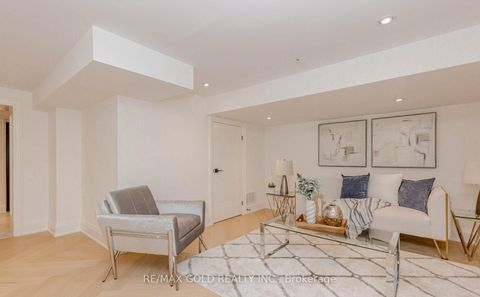 Photo 36 at 786 Euclid Avenue, Annex, Toronto