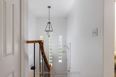 Photo 39 at 27 Paramount Court, Amesbury, Toronto