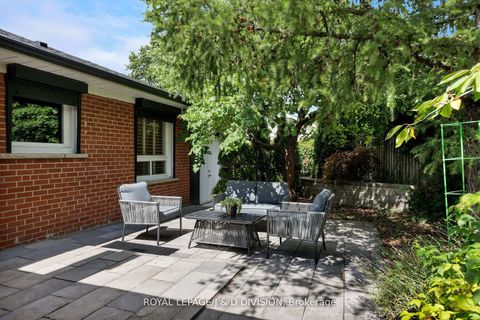 Photo 44 at 27 Paramount Court, Amesbury, Toronto