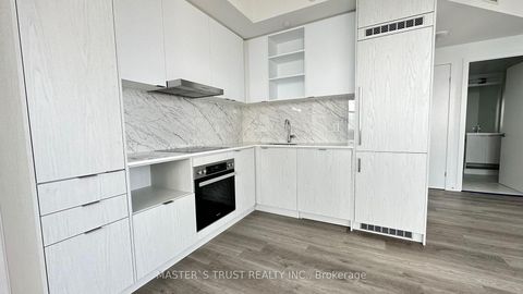 Photo 4 at 7108 - 55 Cooper Street, Waterfront Communities C1, Toronto