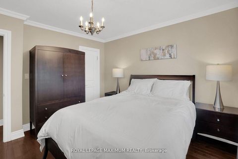 Photo 15 at 572 Northcliffe Boulevard, Oakwood Village, Toronto