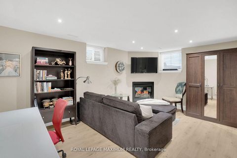 Photo 22 at 572 Northcliffe Boulevard, Oakwood Village, Toronto