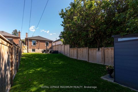 Photo 28 at 572 Northcliffe Boulevard, Oakwood Village, Toronto