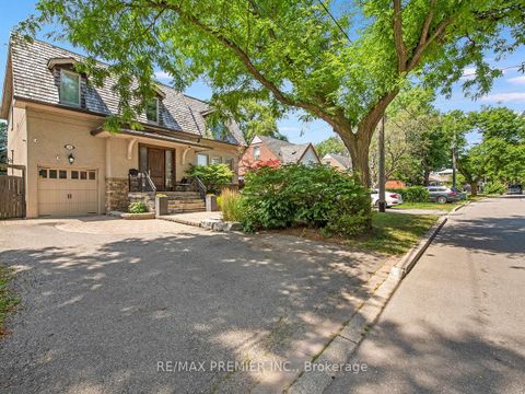 Photo 3 at 35 Yorkdale Crescent, Pelmo Park W5, Toronto