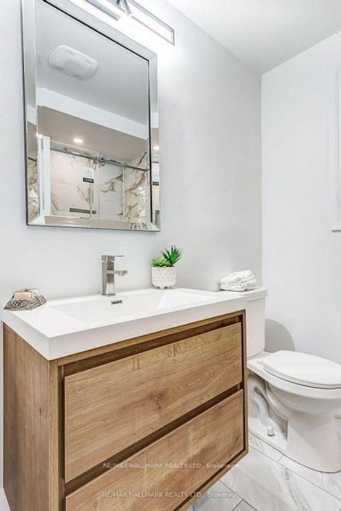 Photo 20 at 51 Aurora Heights Drive, Aurora Heights, Aurora