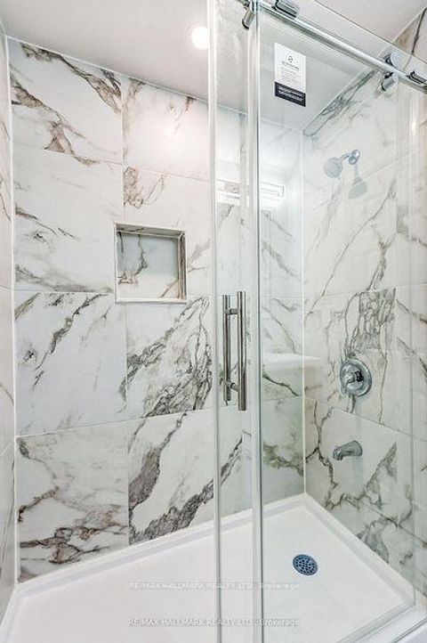 Photo 21 at 51 Aurora Heights Drive, Aurora Heights, Aurora