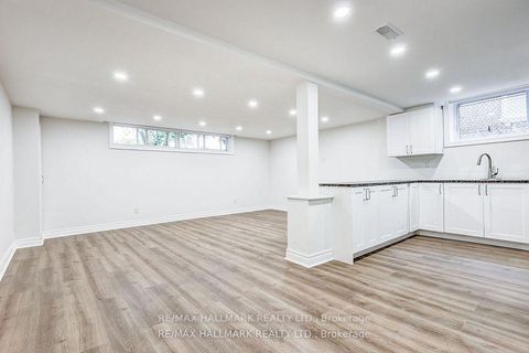 Photo 31 at 51 Aurora Heights Drive, Aurora Heights, Aurora