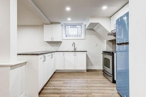 Photo 32 at 51 Aurora Heights Drive, Aurora Heights, Aurora