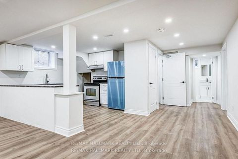 Photo 33 at 51 Aurora Heights Drive, Aurora Heights, Aurora