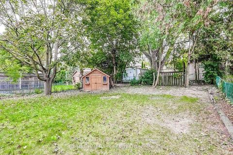 Photo 37 at 51 Aurora Heights Drive, Aurora Heights, Aurora