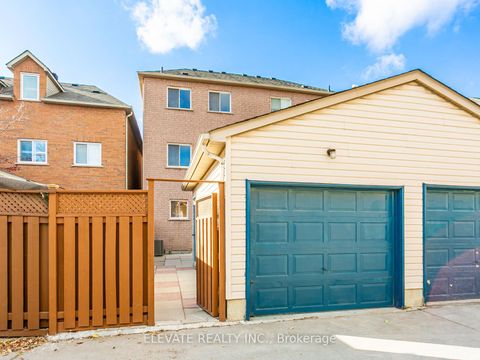 Photo 34 at 29 Minho Boulevard, Wychwood, Toronto