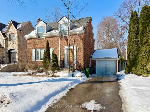 Photo 2 at 152 Parkview Avenue, Willowdale East, Toronto