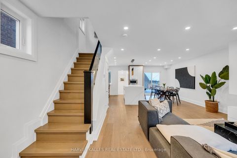 Photo 6 at 629 Duplex Avenue, Lawrence Park South, Toronto