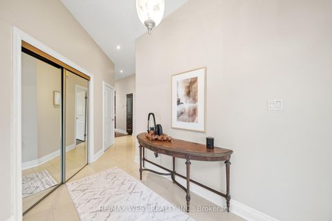 Photo 3 at 192 Pacific Avenue, High Park North, Toronto