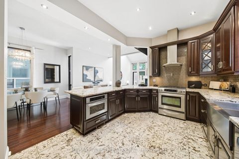 Photo 8 at 192 Pacific Avenue, High Park North, Toronto