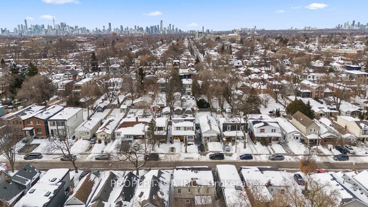 Photo 33 at 146 King Edward Avenue, Lumsden, Toronto