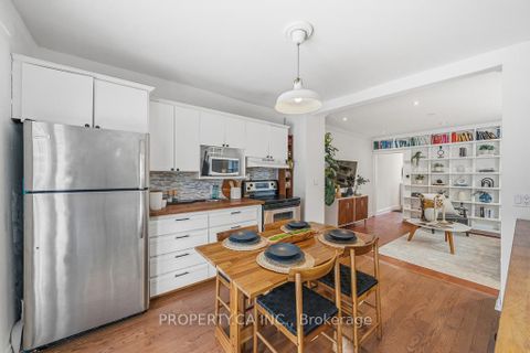 Photo 13 at 146 King Edward Avenue, Lumsden, Toronto