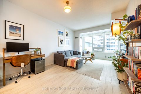 Photo 3 at 615 - 55 East Liberty Street, Niagara, Toronto