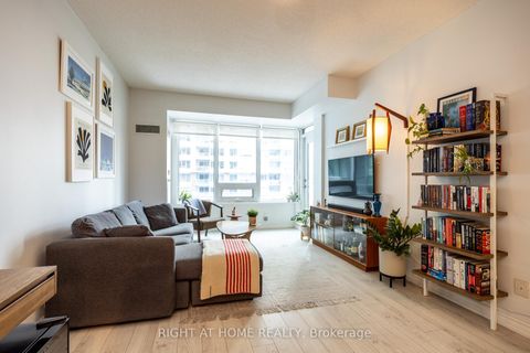 Photo 4 at 615 - 55 East Liberty Street, Niagara, Toronto