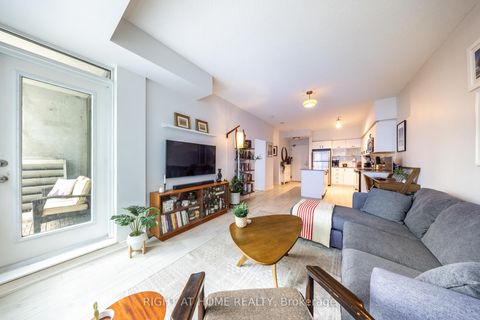 Photo 5 at 615 - 55 East Liberty Street, Niagara, Toronto