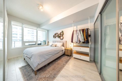 Photo 9 at 615 - 55 East Liberty Street, Niagara, Toronto