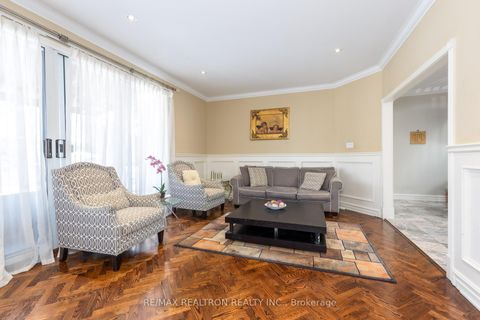Photo 9 at 25 Clarkhill Street, Newtonbrook West, Toronto