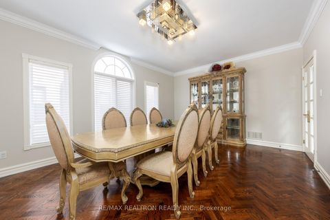 Photo 16 at 25 Clarkhill Street, Newtonbrook West, Toronto