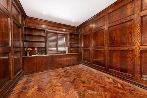 Photo 17 at 25 Clarkhill Street, Newtonbrook West, Toronto