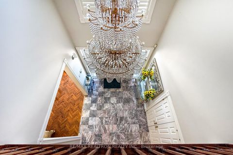 Photo 22 at 25 Clarkhill Street, Newtonbrook West, Toronto