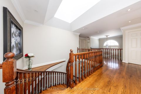 Photo 23 at 25 Clarkhill Street, Newtonbrook West, Toronto