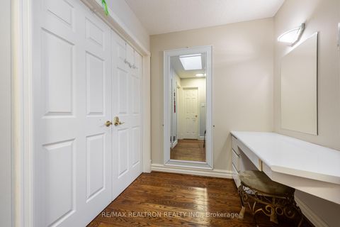 Photo 28 at 25 Clarkhill Street, Newtonbrook West, Toronto