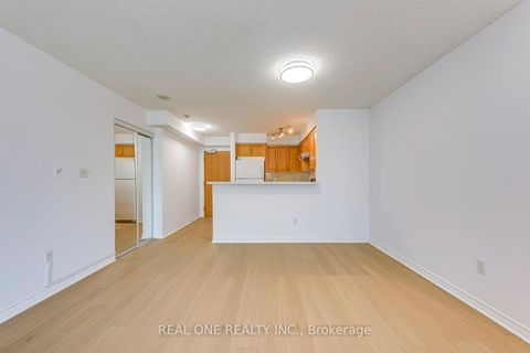 Photo 9 at 602 - 7 Lorraine Drive, Willowdale West, Toronto