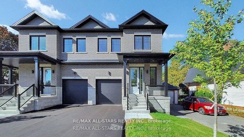 Photo 2 at 48 Third Avenue S, Uxbridge