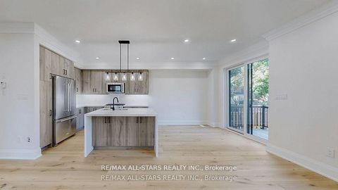 Photo 6 at 48 Third Avenue S, Uxbridge