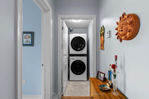 Photo 24 at 407 - 7 GREENWICH Street, Ardagh, Barrie