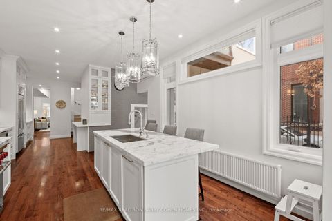 Photo 12 at 302 Russell Hill Road, Casa Loma, Toronto